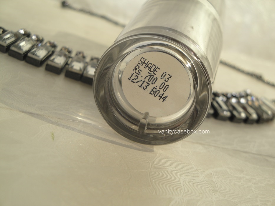 best Lakme foundation for oily skin