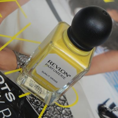 NOTD: Revlon Parfumerie Scented Nail Polish “Sunlit Grass”