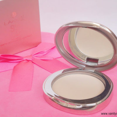 Lakme 9 to 5 Flawless matte complexion compact review and swatches