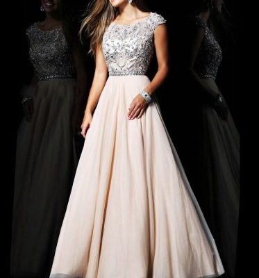 Step Out In Style With Prom Times!