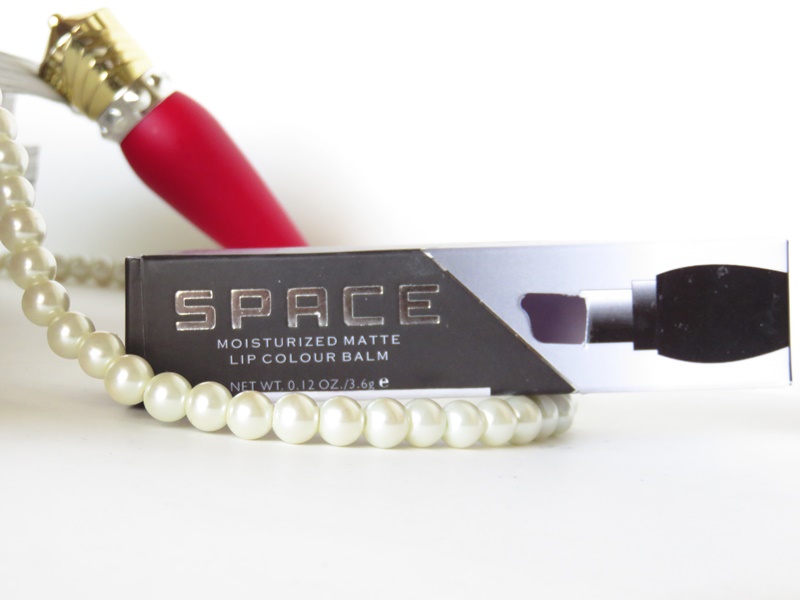 space matte lip color packaging
