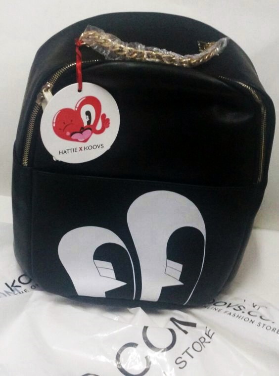 cute-backpack-black