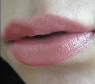 Faces Glam on Lipstick '04, Barely There'