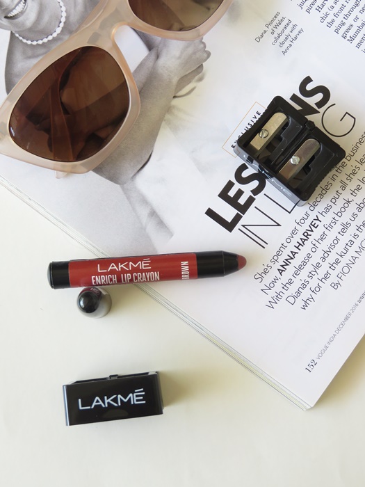 Lakme Cinnamon Brown enrich lip crayon review