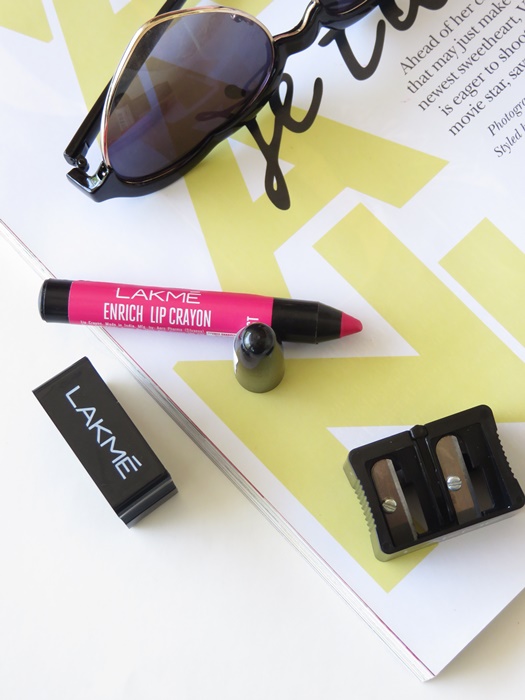 Lakme Pink Burst enrich lip crayon