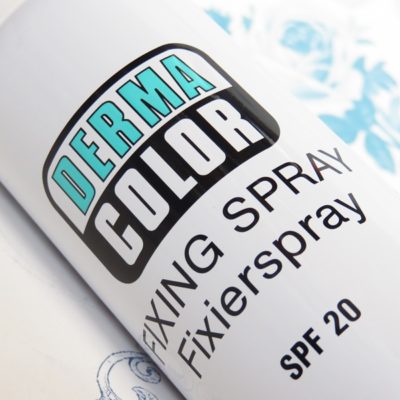 Amazing makeup product for oily skin? Kryolan Dermacolor Fixing Spray!