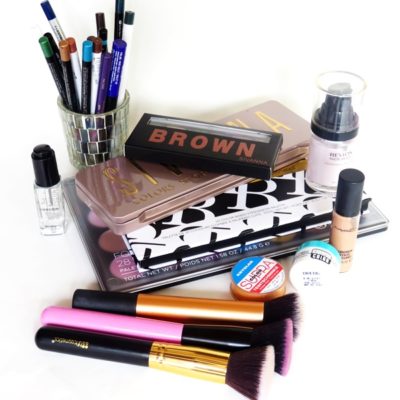 Basic makeup kit for beginners in India, Part-3