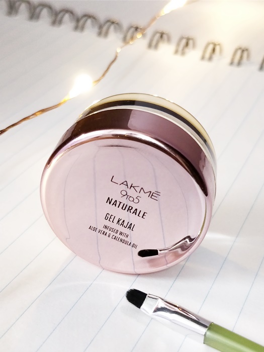 Lakme 9 to 5 naturale gel kajal