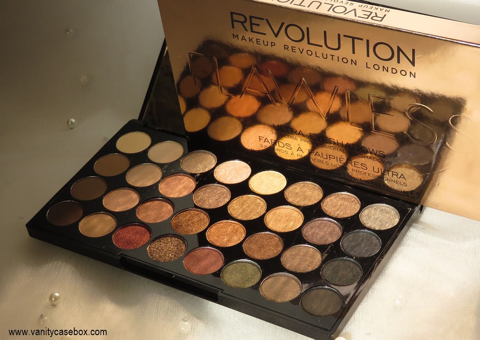 Metal linje Dingy turnering Makeup Revolution flawless ultra 32 eyeshadow palette review