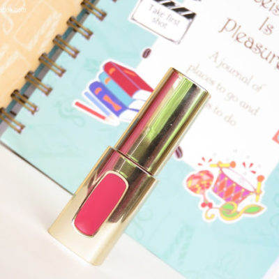 L’Oreal Paris Color Riche Extraordinaire Liquid Lipstick “102, Rose Finale” Review and Swatches